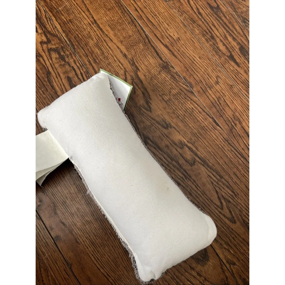 Storehouse Hooked Pillow 